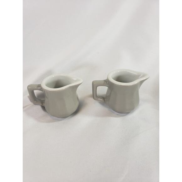 2 Vintage Shenango Pottery Restaurant Ware Individual Creamers Mini Pitchers - Picture 5 of 7